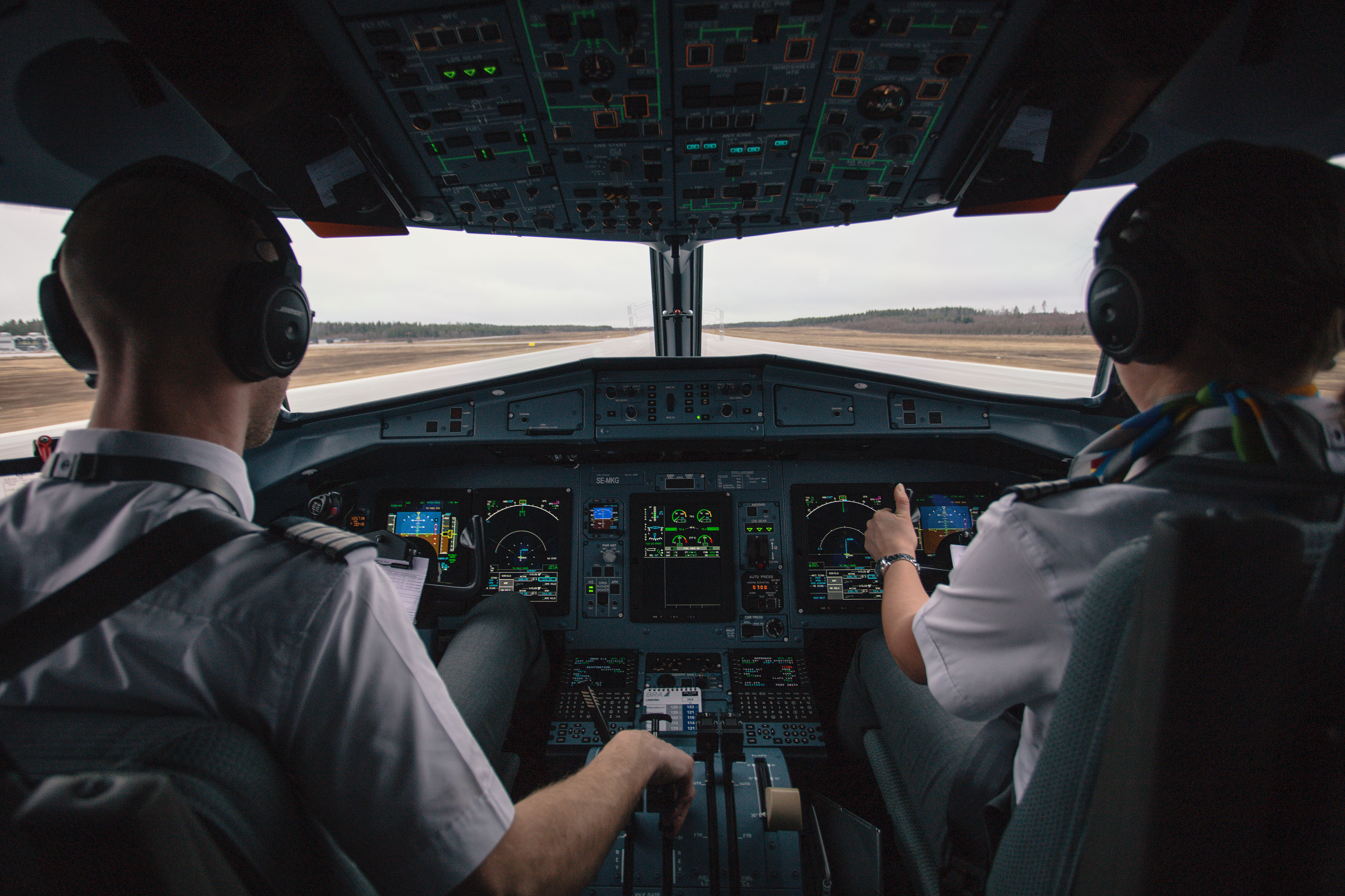 Step-by-Step Career Guide for Aspiring Pilots